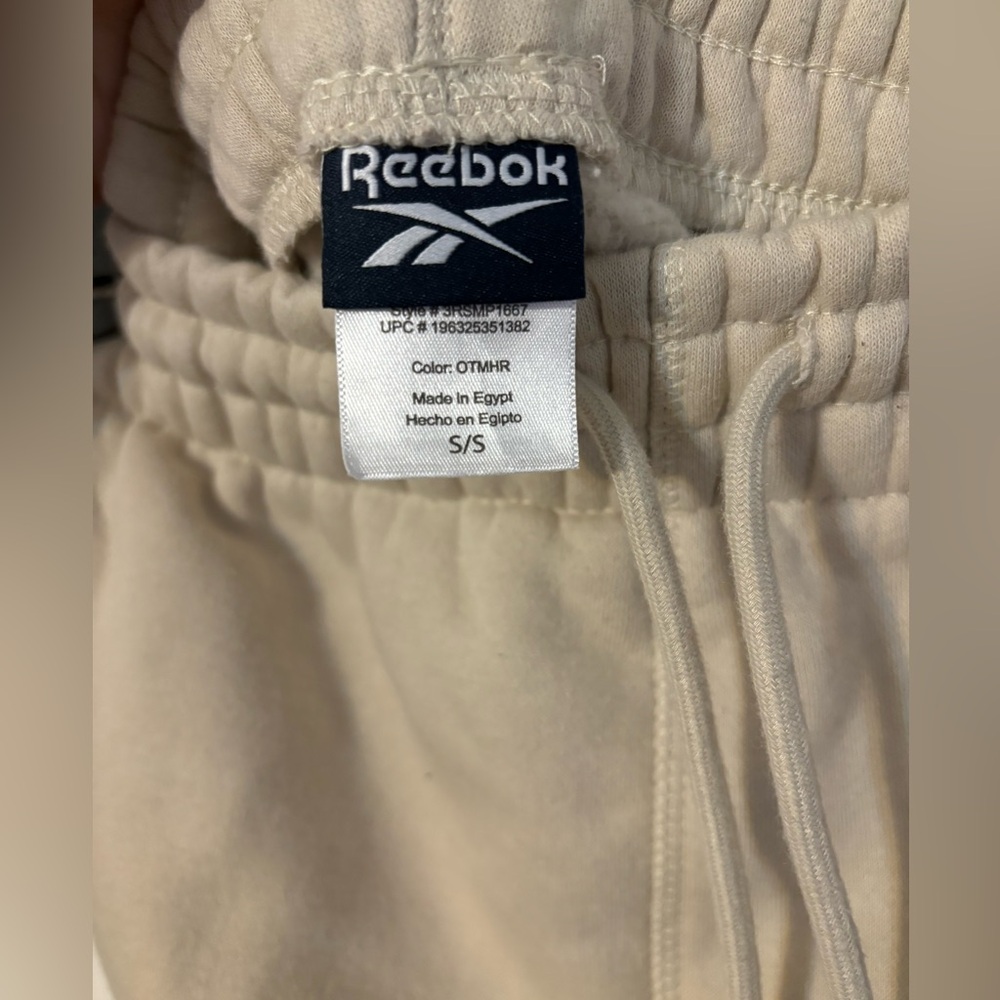 Sweatpants - Picture 3 of 4